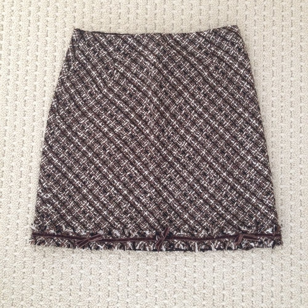 New David Charles tweed skirt